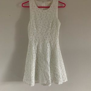 It was only used once for my babyshower.